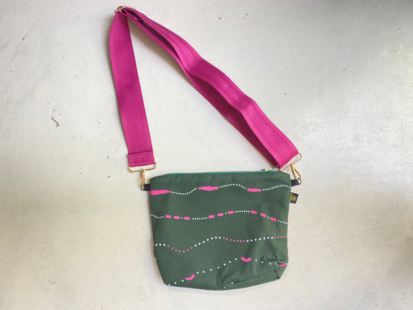 Green Firefly Clutch
